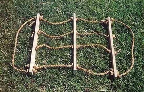 MOTHER'S Rope Wood Carrier Image